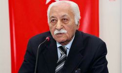 Şair ve yazar Yavuz Bülent Bakiler 89 yaşında yaşamını yitirdi