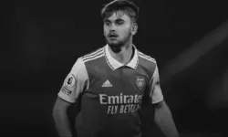 Eski Arsenal futbolcusu, maçta hayatını kaybetti