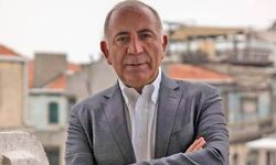 Gürsel Tekin’den mesaj: "Ben onurlu bir mücadelenin tam ortasındayım"
