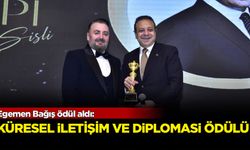 Bağış'a Küresel iletişim ve diplomasi ödülü!
