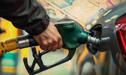 Akaryakıt tabelası yine değişti: Benzine 2,74 TL zam!