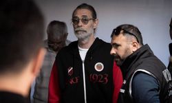 Beşikçioğlu'ndan bir garip uyuşturucu itirafı: 'Ortamlarda ikram ediyorlar kıramıyorum'