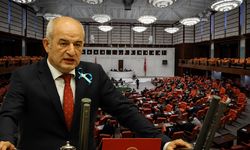 Meclis’te sandalye dağılımı değişti: CHP’den Yeni Yol’a sürpriz geçiş!