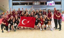 Filenin Sultanları Akdeniz Oyunları'nda tarih yazdı! İtalya'yı set vermeden devirip altın madalyayı aldı