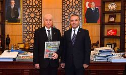 Bahçeli’nin basın danışmanı Yıldıray Çiçek, Türkgün’deki yazılarına ara verdi