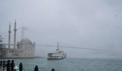 İstanbul Boğazı'nda yoğun sis alarmı!