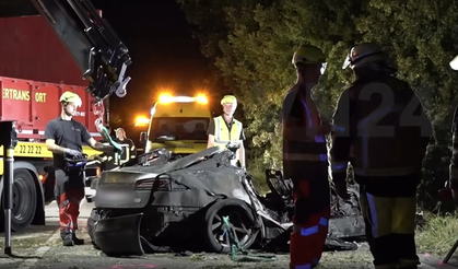 Tesla kazasında baba ve iki çocuğu diri diri yanarak öldü