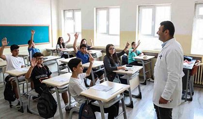 Öğretmenlere yeni zorunluluklar getirildi