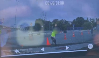 Trafik polisine bıçaklı saldırı! Şüpheli bacağından vurularak yakalandı