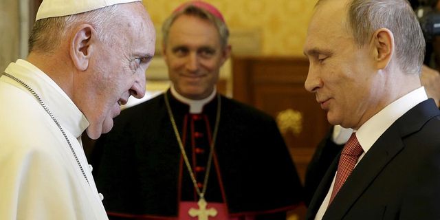 Papa Rusya’yı karıştırdı! Tepki çeken ifadeler 
