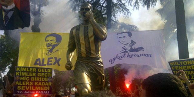 Fenerbahçe'de flaş 'Alex'in heykelini kaldırın' başvurusu