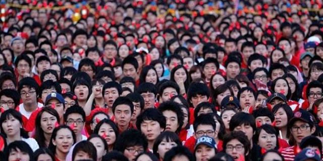 Çin’in nüfusu on yıllar sonra ilk kez düştü 