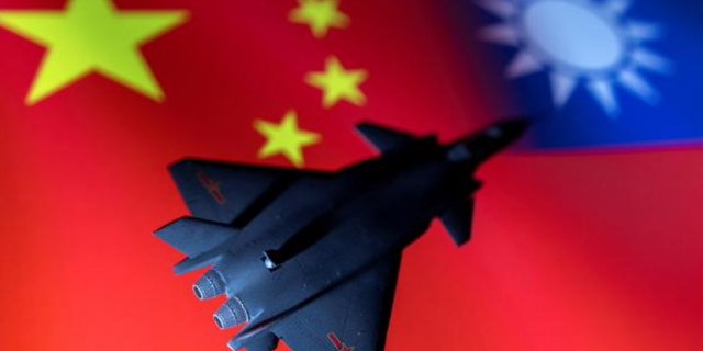 Çin, savaş uçaklarıyla yine Tayvan çevresinde