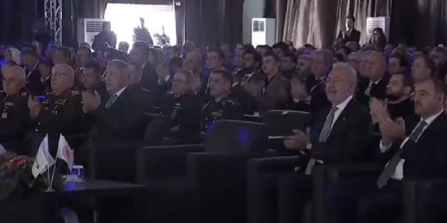 Kemal Kılıçdaroğlu'nu hedef alan Erdoğan'a TSK komutanlarından alkış!