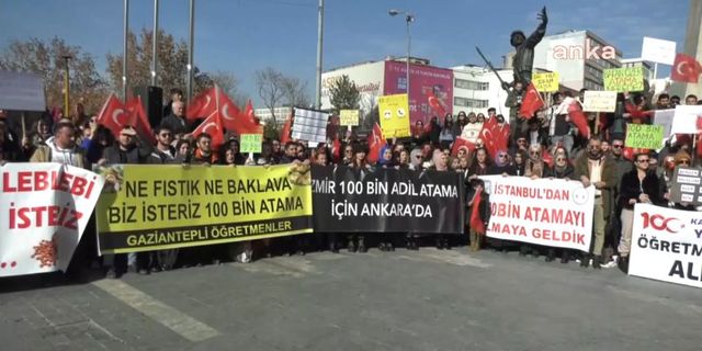 Öğretmen adayları Ankara'da eylem yaptı