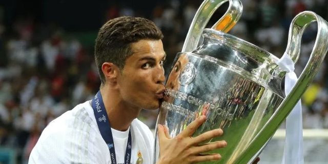Ronaldo'dan 'Lozan'ın gizli maddesi': Geri dönebilir