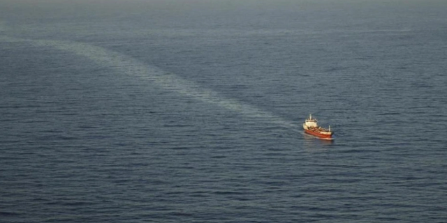 İspanya 'Petrol sızdırıyor' gerekçesiyle Türk tankerine el koydu