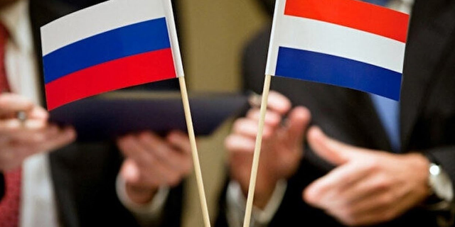 Hollanda’dan Rusya’ya ‘büyükelçiliğinizi küçültün’ talimatı