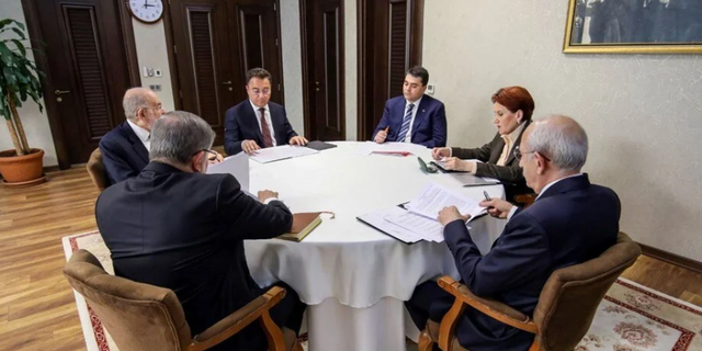 Liderlerden toplantı sonrası açıklama: Birlik ve beraberlik; ölümden başka her şeyi yener...