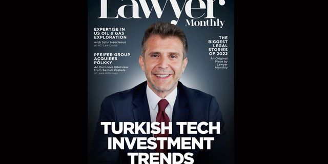 Dünyaca ünlü hukuk dergisinin kapağında bir Türk!