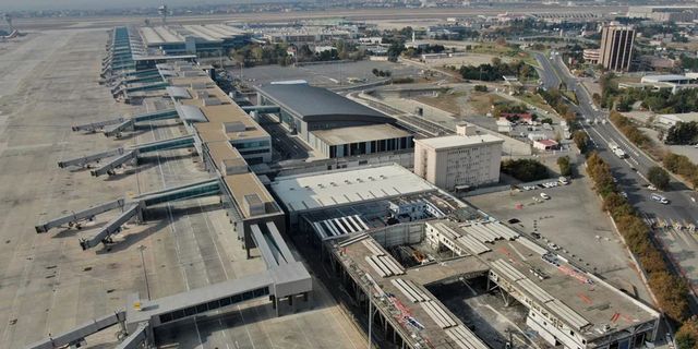 Atatürk Havalimanı'nın pistine cami yapılıyor