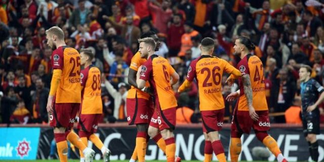 Galatasaray seriyi devam ettirdi: Galatasaray 2-0 Adana Demirspor