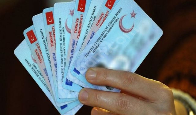 Eski tip sürücü belgeleri için yenileme süreci başlıyor: Son tarih belli oldu