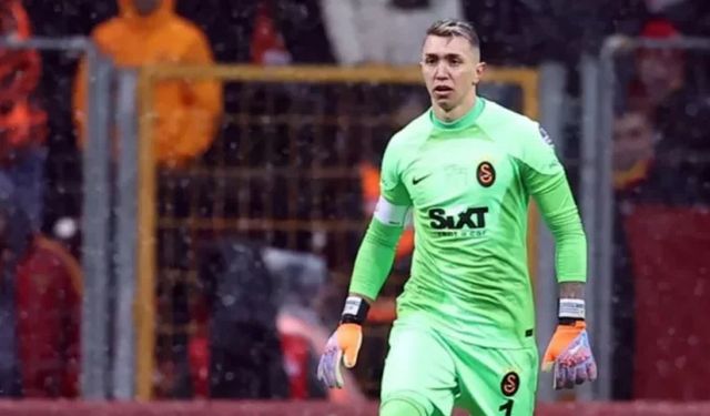 Muslera gözyaşlarını tutamadı!