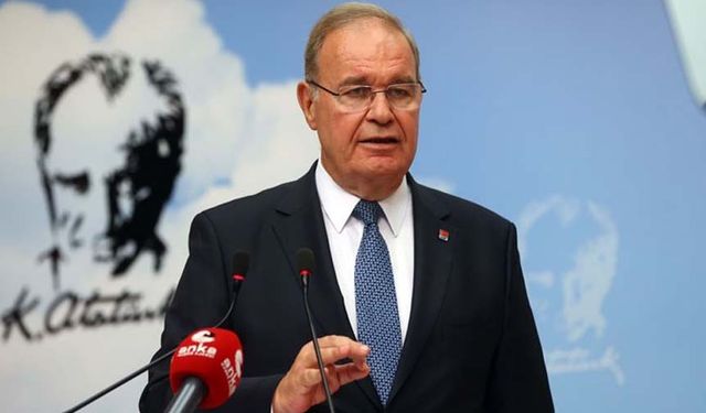 CHP Genel Başkanı Özgür Özel'den Faik Öztrak’a tebrik