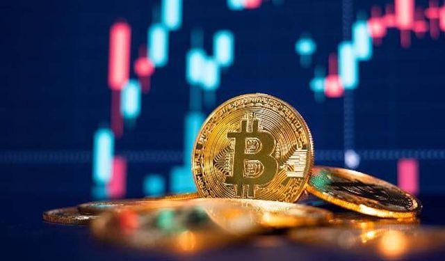 Bitcoin'de tarihi düşüş