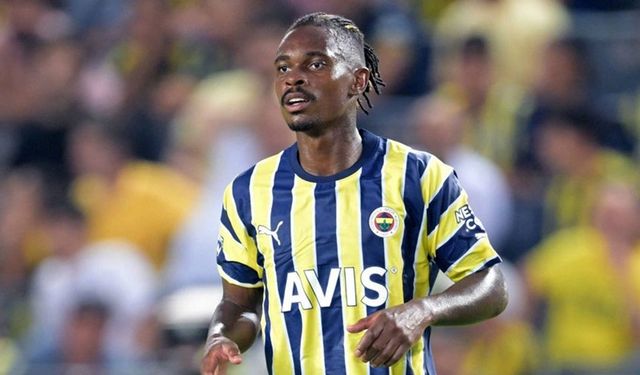 Sosyal medyadan duyurdu: Fenerbahçe'de ilk ayrılık gerçekleşiyor!