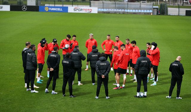 A Milli Futbol Takımı, Almanya ve Galler maçlarının hazırlıklarına başladı