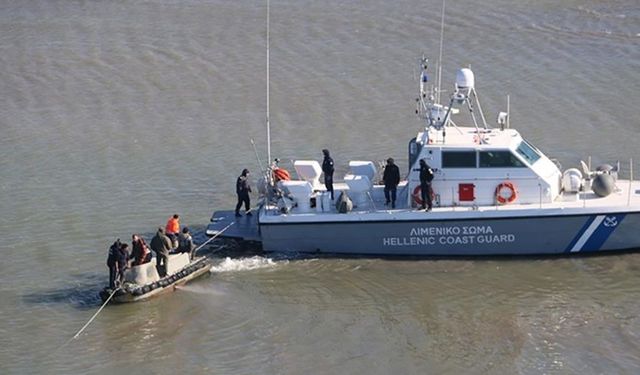 Mısır'dan İstanbul'a gelen kargo gemisi Midilli açıklarında battı