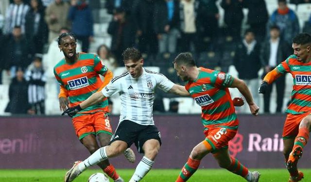 Beşiktaş sahasında Alanyaspor'a mağlup oldu: 1-3