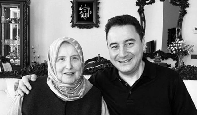 DEVA Partisi lideri Ali Babacan'ın annesi hayatını kaybetti