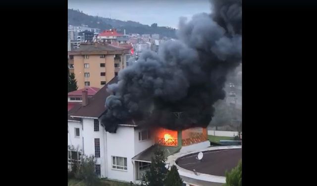 Giresun Üniversitesi'nin sosyal tesisinde yangın