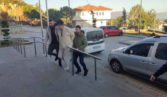 Bursa'da iki ayrı uyuşturucu operasyonunda 2 tutuklama