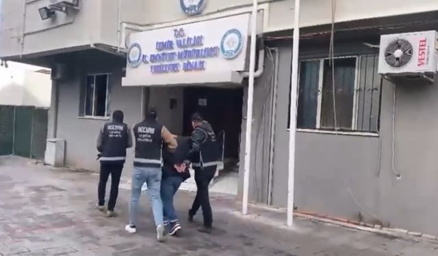 Kırmızı bültenle aranan şüpheli, İzmir'de yakalandı