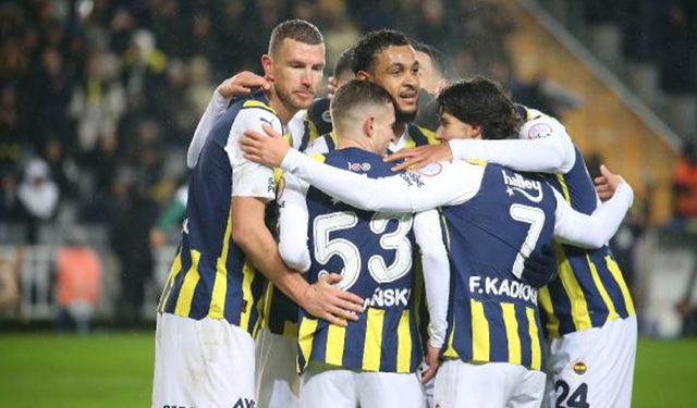 Fenerbahçe evinde farklı kazandı: 7-1