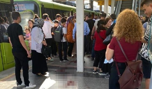 Metroda göğsünden bıçaklamıştı! Cezası belli oldu