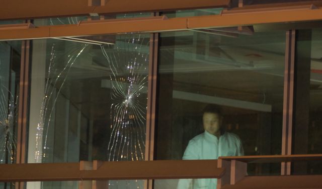 Şişli'de bulunan Zorlu holding binasına ateş açıldı