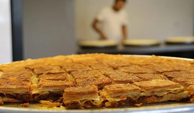 1 börek, 1 ayran ve 1 çaya gelen hesap isyan ettirdi