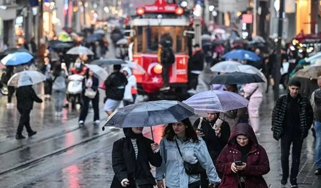 AKOM'dan İstanbul için kritik uyarı: Saat vererek paylaştı