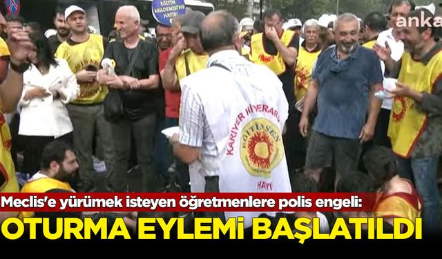 Meclis'e yürümek isteyen öğretmenlere polis engeli