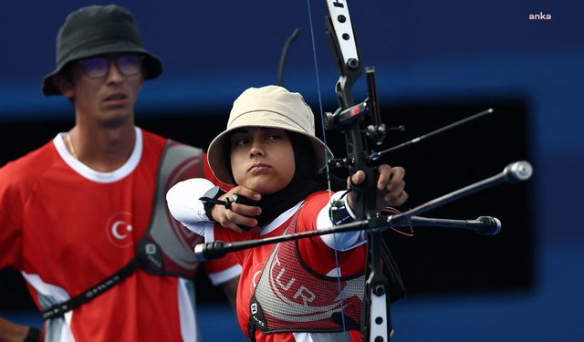 2024 Paris Olimpiyatları: Mete Gazoz ve Elif Berra Gökkır çiftlerde elendi