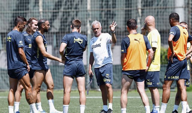 Fenerbahçe'nin Göztepe maçı kamp kadrosu belli oldu: Ferdi ve Fred...