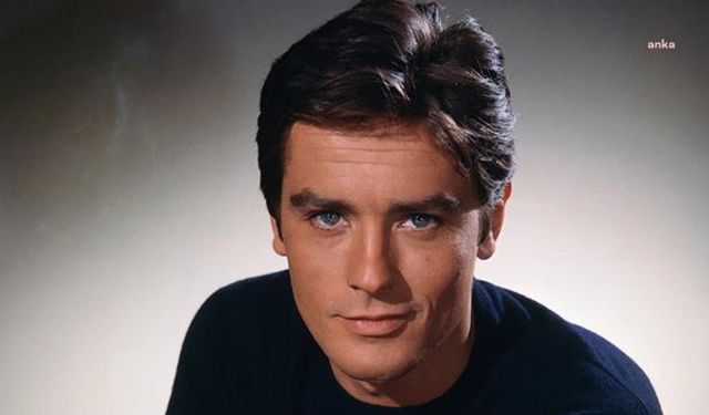 Dünyaca ünlü aktör Alain Delon hayatını kaybetti