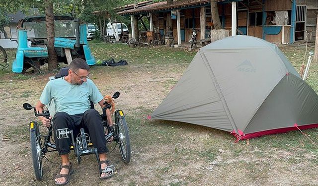 Belçika'dan bisikletle yola çıktı, Düzce'ye ulaştı