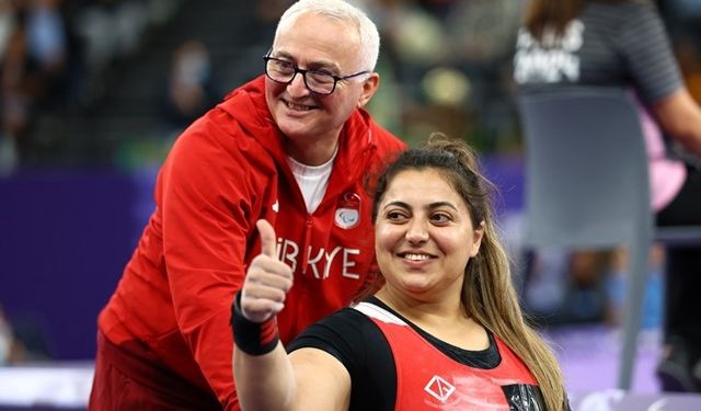 Sibel Çam'dan Paris 2024'te bronz madalya!