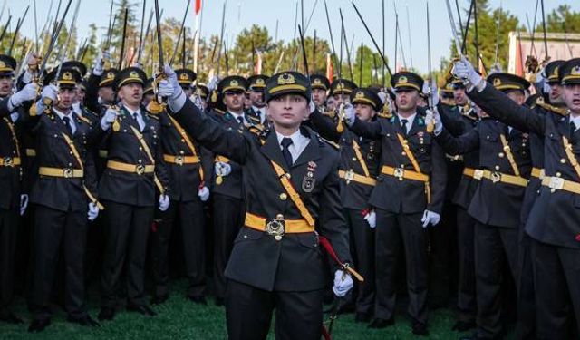 Kemalist Aydınlanma Derneği'nden teğmenler açıklaması